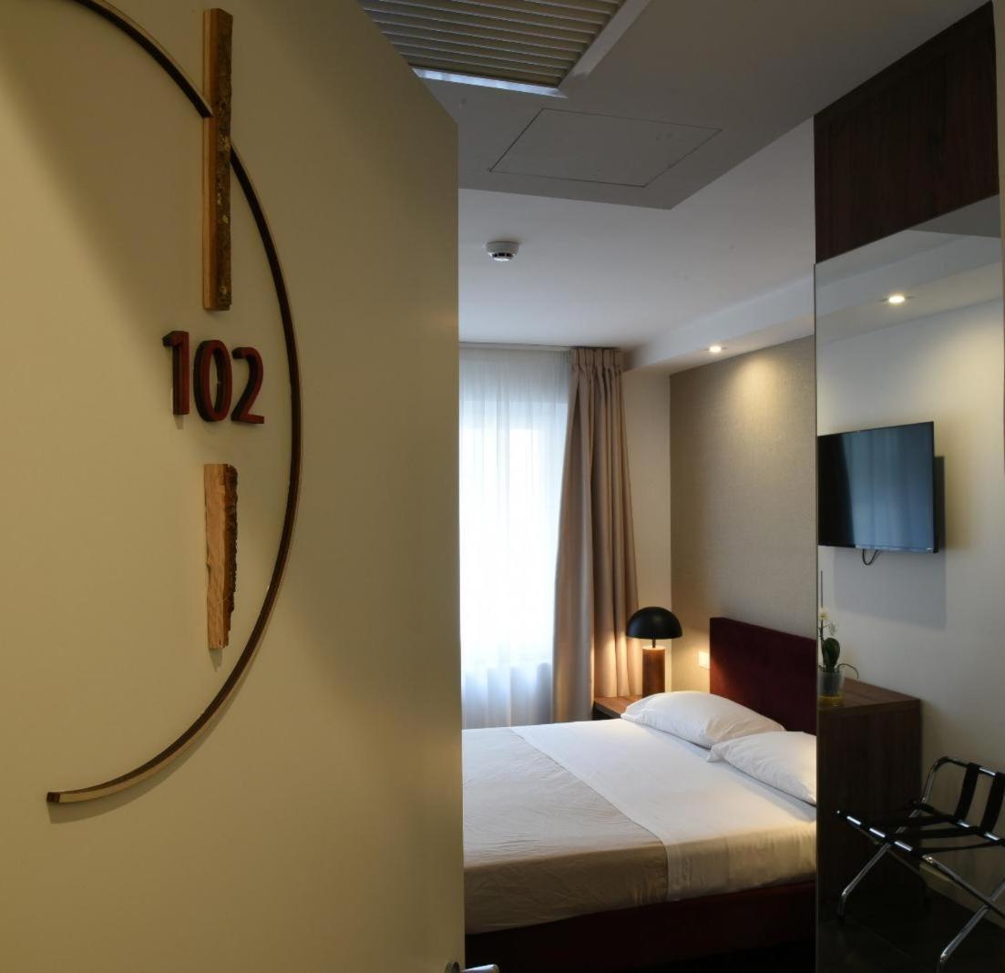 Outside Boutique Hotel Foggia Zewnętrze zdjęcie